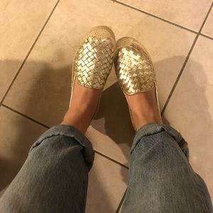 soludos gold metallic woven espadrilles